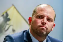 Потребно е значително да ја зајакнеме одбраната на Белгија, со цел земјата да биде подготвена за руската закана во услови кога „Русите се хиперактивни и на воено ниво“, изјави денеска белгиск